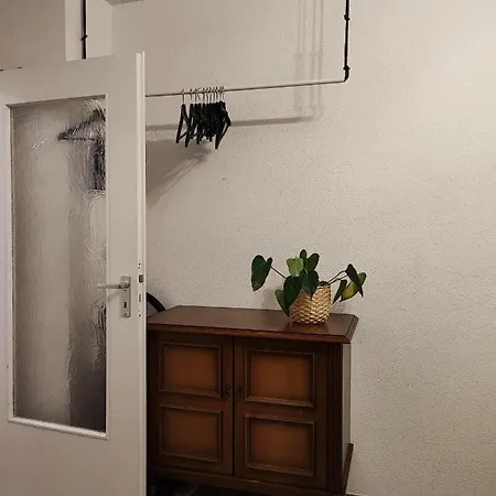 Stucky No. 22 Apartment *